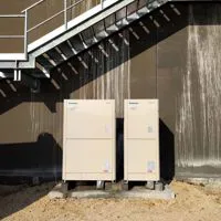 Due unità esterne VRF Panasonic affiancate