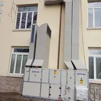Unità di trattamento aria Zoppellaro installata all'esterno di un edificio
